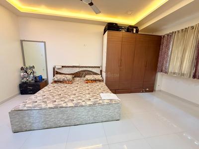 Bedroom Image of 1700 Sq.ft 2 BHK Apartment / Flat for sale in Veer Sawarkar Nagar Nashik for Rs. 17500000