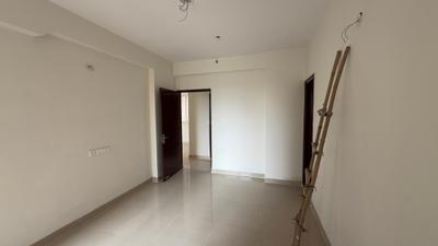 Bedroom Image of 1050 Sq.ft 2 BHK Apartment / Flat for sale in Amrapali Heartbeat City, Sector 107 Noida for Rs. 12547500