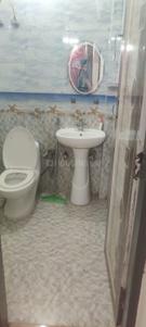 Bathroom Image of 1150 Sq.ft 2 BHK Builder Floor for rent in Vasundhara Ghaziabad for Rs. 18000