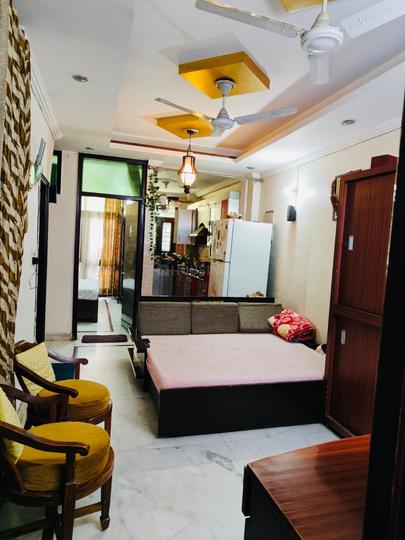 Sector 76 Main Image 1