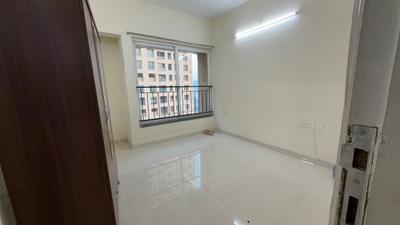 Bedroom Image of 720 Sq.ft 2 BHK Apartment / Flat for rent in Rustomjee Azziano, Thane West Thane for Rs. 44000