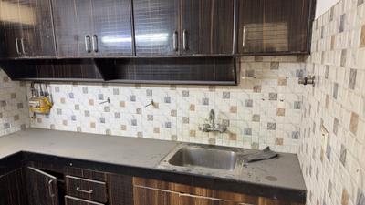Kitchen Image of 1800 Sq.ft 3 BHK Apartment / Flat for rent in CGHS Ratnakar Apartments, Sector 4 Dwarka New Delhi for Rs. 52000