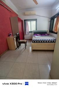 Bedroom Image of 700 Sq.ft 2 BHK Apartment / Flat for rent in Chinchpokli Mumbai for Rs. 66000