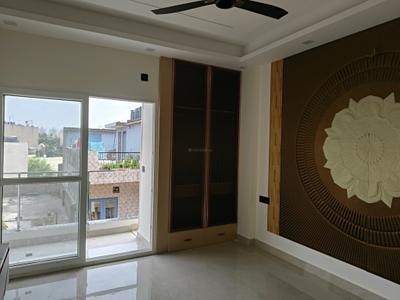 Bedroom Image of 1230 Sq.ft 3 BHK Builder Floor for sale in Vasundhara Ghaziabad for Rs. 17500000