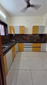 Kitchen Image of 1750 Sq.ft 3 BHK Builder Floor for rent in Nipania Indore for Rs. 30000