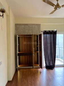 Hall Image of 945 Sq.ft 2.5 BHK Apartment / Flat for rent in NBCC Golf Homes, Noida Extension Greater Noida for Rs. 18000