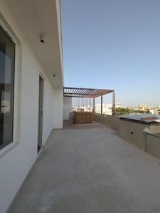 Balcony Image of 2000 Sq.ft 3 BHK Builder Floor for sale in Greater Kailash New Delhi for Rs. 76500000