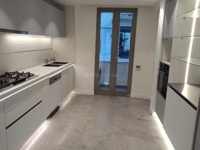 Kitchen Image of 2250 Sq.ft 4 BHK Builder Floor for rent in Defence Colony New Delhi for Rs. 370000