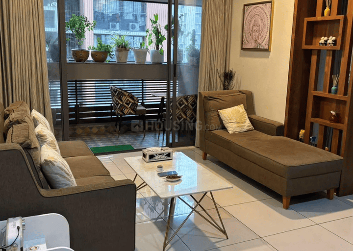 REALEARA SHELA More Images 1