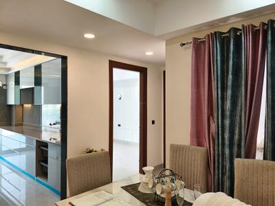Living Room Image of 1700 Sq.ft 3 BHK Apartment / Flat for sale in Devinder Vihar, Sector 56 Gurgaon for Rs. 24000000