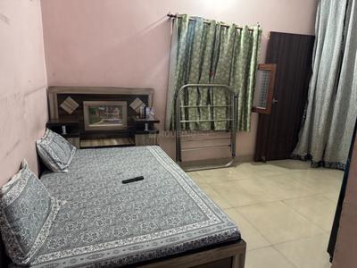 Bedroom Image of 540 Sq.ft 2 BHK Apartment / Flat for rent in Darshan Purwa Kanpur for Rs. 15000