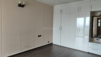 Bedroom Image of 2610 Sq.ft 4 BHK Apartment / Flat for sale in DLF Westend Heights, Sector 53 Gurgaon for Rs. 71000000