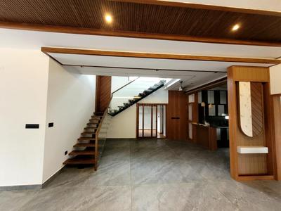 Kitchen Image of 4500 Sq.ft 4 BHK Independent House for sale in Thevakkal Kochi for Rs. 35000000