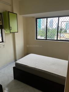 Bedroom Image of 750 Sq.ft 2 BHK Apartment / Flat for rent in Mahim Mumbai for Rs. 100000