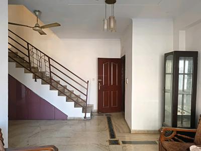 Living Room Image of 2300 Sq.ft 4 BHK Apartment / Flat for sale in Niho Jasmine Scottish Garden, Indirapuram Ghaziabad for Rs. 22500000