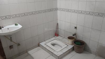 Bathroom Image of 750 Sq.ft 1 BHK Apartment / Flat for sale in Vadod Surat for Rs. 1500000