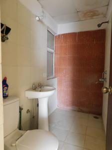 Bathroom Image of 695 Sq.ft 2 BHK Apartment / Flat for sale in Mahagunpuram II, Mahagunpuram Ghaziabad for Rs. 6000000