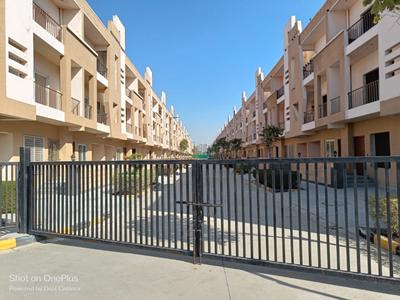 Image of 2588 Sq.ft 4 BHK Villa for sale in Supertech Golf Country, Yeida, Greater Noida for Rs. 14000000