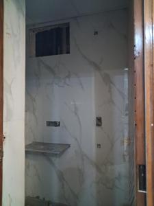 Common Bathroom Image of 1000 Sq.ft 2 BHK Apartment / Flat for sale in Sector 73 Noida for Rs. 4000000
