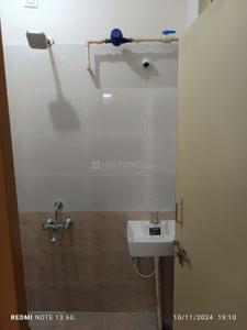 Bathroom Image of 600 Sq.ft 1 BHK Independent House for rent in Panathur Bengaluru for Rs. 22000