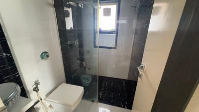 Image of 1050 Sq.ft 3 BHK Apartment / Flat for rent in Prem Tower, Goregaon West, Mumbai for Rs. 100000