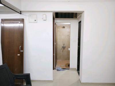 Living Room Image of 774 Sq.ft 1 BHK Apartment / Flat for rent in Chembur Mumbai for Rs. 49500