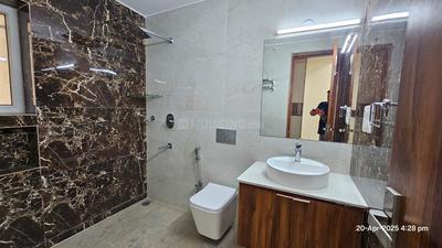 Bathroom Image of 1900 Sq.ft 4 BHK Apartment / Flat for sale in Vasant Kunj New Delhi for Rs. 56000000
