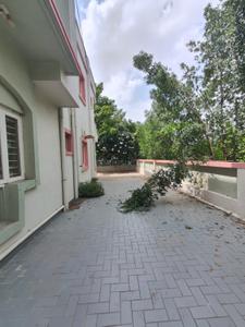 Image of 4500 Sq.ft 4 BHK Villa for sale in Iscon Ambli Road, Ahmedabad for Rs. 70000000