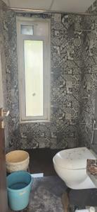 Bathroom Image of 1024 Sq.ft 2 BHK Apartment / Flat for sale in Chembur Mumbai for Rs. 28000000