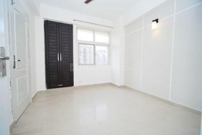 Bedroom Image of 945 Sq.ft 2 BHK Apartment / Flat for sale in Amrapali Zodiac, Sector 120 Noida for Rs. 9000000
