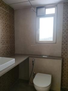 Bedroom Two Image of 1200 Sq.ft 3 BHK Apartment / Flat for rent in Kalpataru Vivant, Jogeshwari East Mumbai for Rs. 130000
