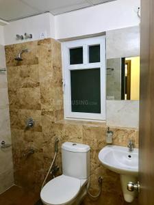 Bathroom Image of 1500 Sq.ft 3 BHK Apartment / Flat for rent in Adani Elysium, Shantigram Ahmedabad for Rs. 36000