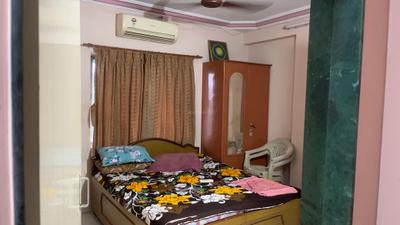 Bedroom Image of 1000 Sq.ft 2 BHK Apartment / Flat for sale in Thaltej Ahmedabad for Rs. 7200000