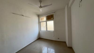 Bedroom Image of 1100 Sq.ft 2.5 BHK Apartment / Flat for sale in Mahagun Mywoods, Noida Extension Greater Noida for Rs. 11000000