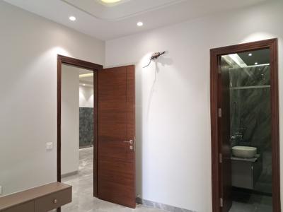 Bedroom Image of 1800 Sq.ft 3 BHK Builder Floor for sale in Paschim Vihar New Delhi for Rs. 36100000