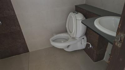 Image of 1400 Sq.ft 3.5 BHK Apartment / Flat for rent in Adani Water Lily, Shantigram, Ahmedabad for Rs. 73999