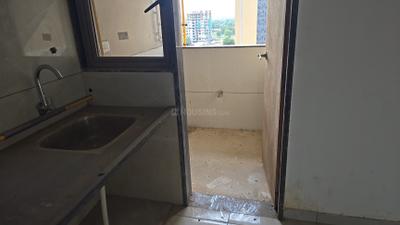 Kitchen Image of 1700 Sq.ft 3 BHK Apartment / Flat for sale in Arise Vibrant, Chharodi Ahmedabad for Rs. 9200000