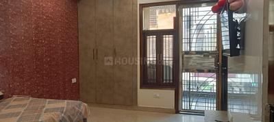 Bedroom Image of 1600 Sq.ft 4 BHK Builder Floor for sale in Shahdara New Delhi for Rs. 15000000