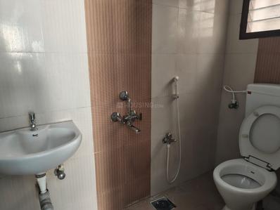 Bathroom Image of 600 Sq.ft 1 BHK Independent House for sale in Pirattiyur Tiruchirappalli for Rs. 11360000