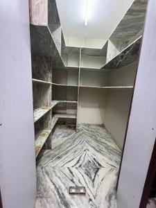 Bathroom Image of 2500 Sq.ft 4 BHK Independent House for rent in Adajan Surat for Rs. 35000