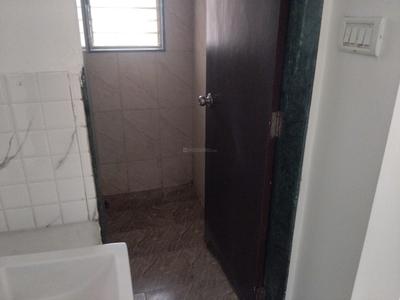 Bathroom Image of 640 Sq.ft 1 BHK Apartment / Flat for rent in Shree Bhagwati Rudraksh, Tathawade Pune for Rs. 16000