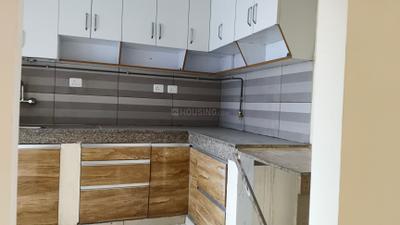 Kitchen Image of 2300 Sq.ft 4 BHK Apartment / Flat for sale in Paras Dews, Sector 106 Gurgaon for Rs. 19800000