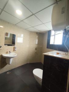 Image of 2685 Sq.ft 3 BHK Apartment / Flat for rent in Supertech ORB R, Sector 74, Noida for Rs. 60000