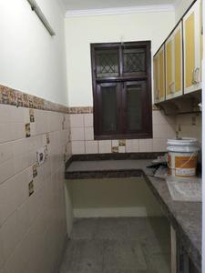 Kitchen Image of 630 Sq.ft 2 BHK Builder Floor for rent in Mayur Vihar Phase 1 New Delhi for Rs. 20000