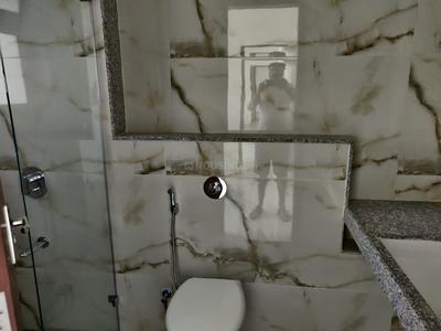 Image of 950 Sq.ft 2 BHK Apartment / Flat for sale in Amanora Adreno Towers, Hadapsar, Pune for Rs. 13000000