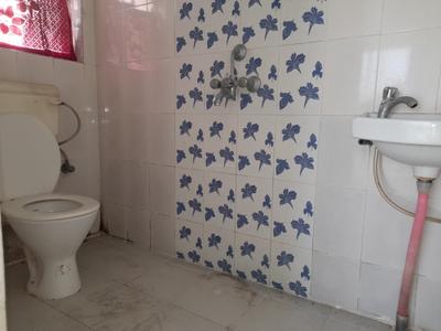 Bathroom Image of 1100 Sq.ft 3 BHK Apartment / Flat for sale in Magnolia City, Barasat Kolkata for Rs. 2450000