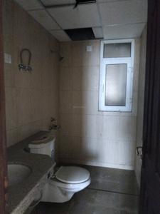 Common Bathroom Image of 1720 Sq.ft 3 BHK Apartment / Flat for sale in The 3C Lotus Panache, Sector 110 Noida for Rs. 17500000