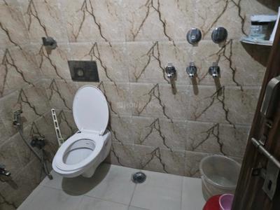 Bathroom Image of 1000 Sq.ft 3 BHK Apartment / Flat for sale in Vikaspuri New Delhi for Rs. 11500000