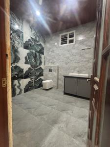 Bathroom Image of 5600 Sq.ft 5 BHK Duplex for sale in Horamavu Bengaluru for Rs. 37000000