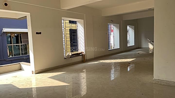 Newtown Bus stand Main Image 1